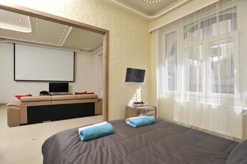 Basilica Grand Luxury In The Historic Center Budapeste Quarto foto